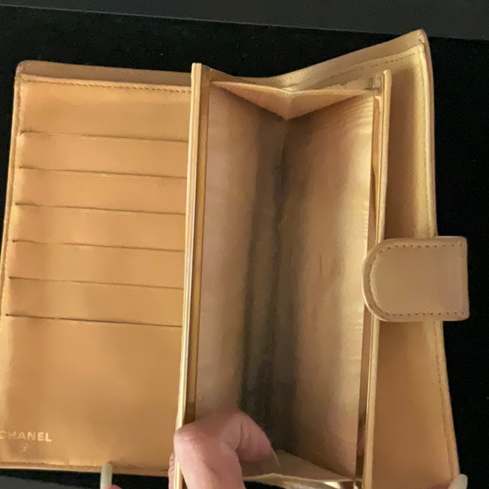 Chanel Beige Leather Wallet - Picture 9 of 16